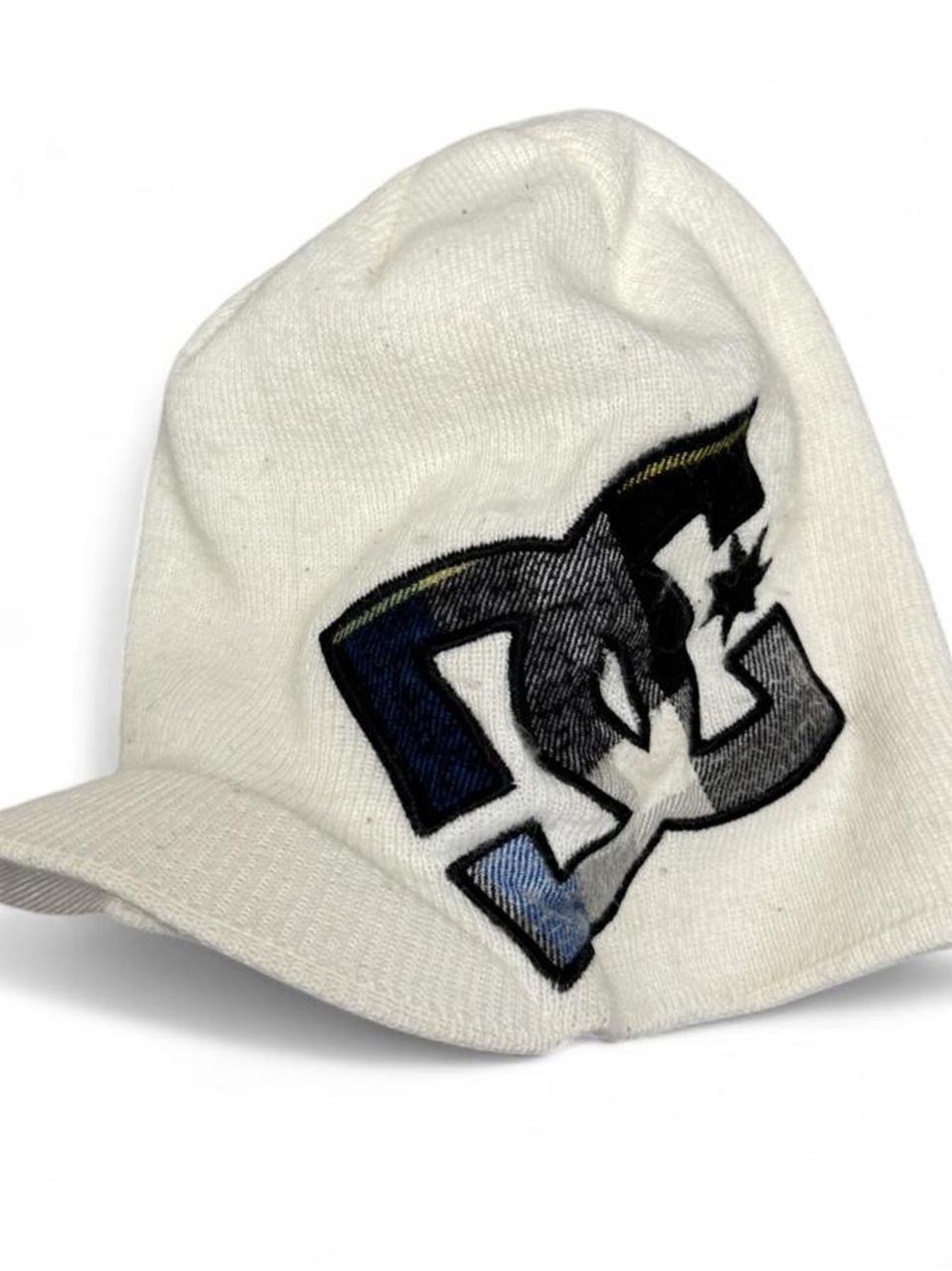 Y2K DC Shoes White Visor Beanie